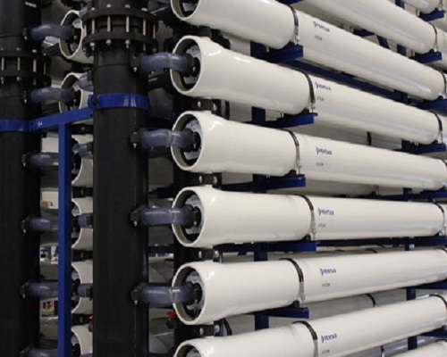 RO膜和超濾膜哪個使用起來更好？-藍膜超濾膜